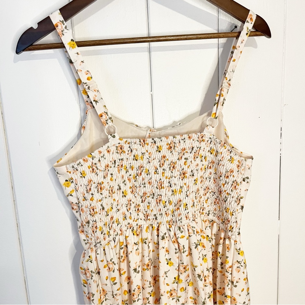 Shein Cream and Yellow and Peach Floral Milk Maid Style Dress. Size Medium. - Picture 5 of 6